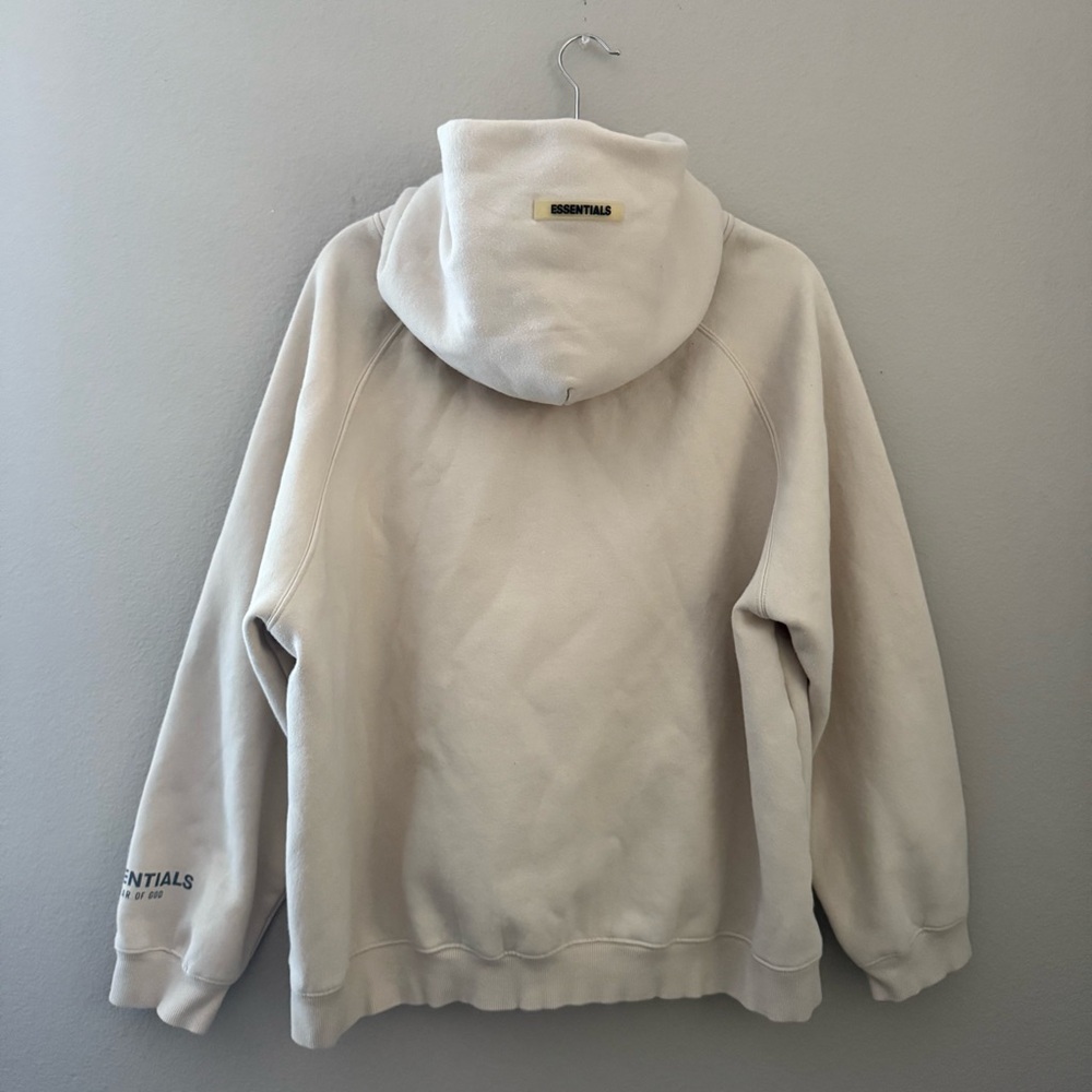 ESSENTIALS Fear Of God FW22 Pullover Hoodie in Buttercream Size XL - Picture 5 of 10